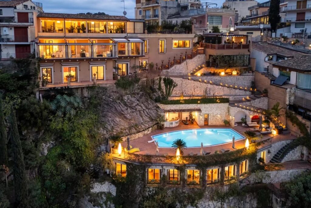 Villa Tao Bay – A Luxury Seafront Escape in Taormina
