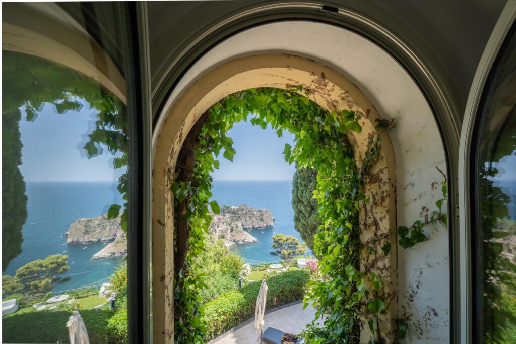 When Does a Historic Villa in Taormina Become Part of History? The Story of Villa  Mimì